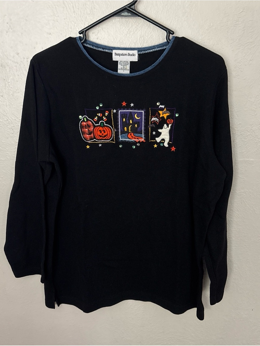 Black Halloween Embroidered Women’s Top Size M